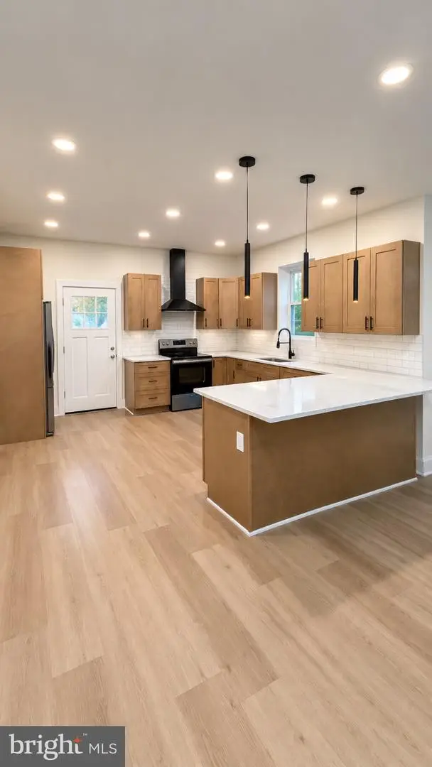 604 E Locust Ave, Philadelphia, PA 19144 - #3