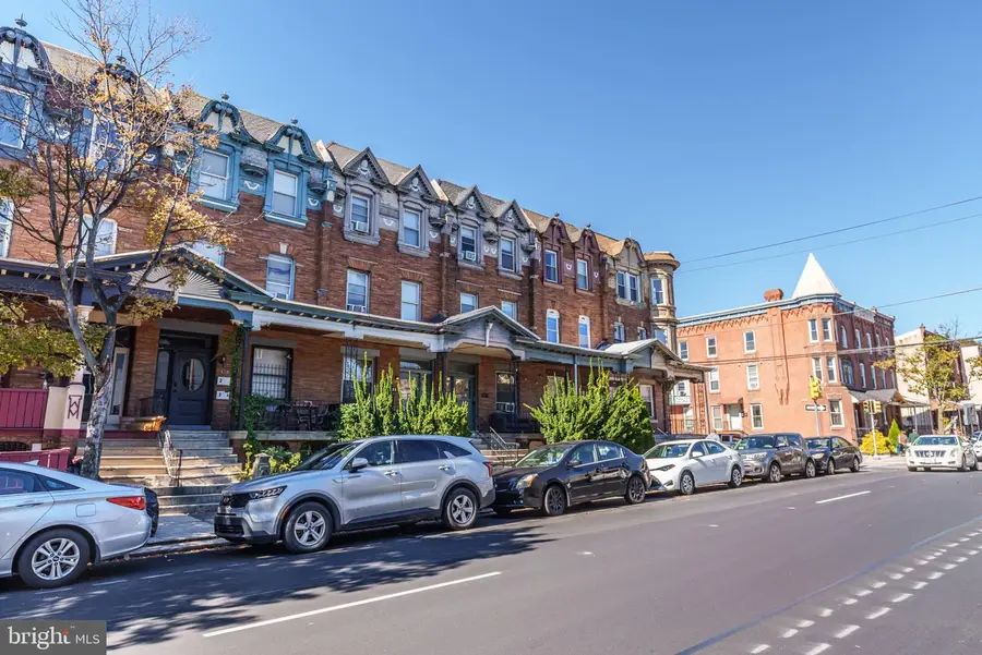 434 N 34th St, Philadelphia, PA 19104 - #3