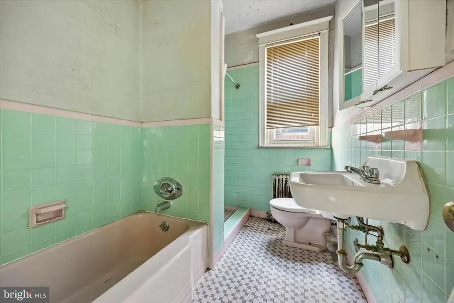 4087 Ford Rd, Philadelphia, PA 19131 - #3