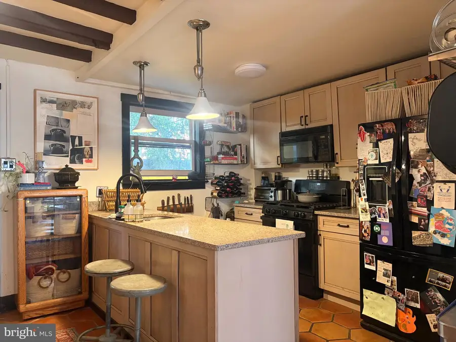 1021 Montrose St, Philadelphia, PA 19147 - #2
