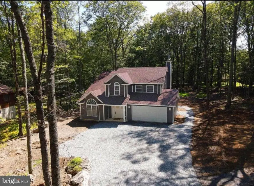 110 Forest View Dr, Hawley, PA 18428 - #2