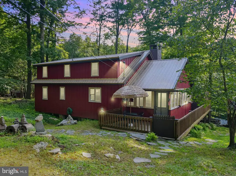 112 Beechwood Cove Rd, Greentown, PA 18426 - #3
