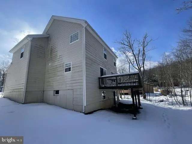 415 Underhill Dr, Lehman, PA 18324 - #2