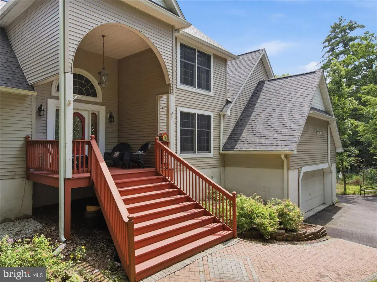 111 Mill Ridge Dr, Milford, PA 18337 - #1