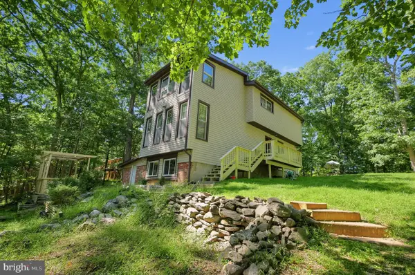 3511 Acorn Cir, EAST STROUDSBURG, PA 18302