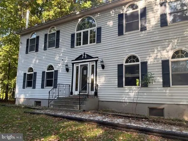 113 E Lake Dr, MILFORD, PA 18337