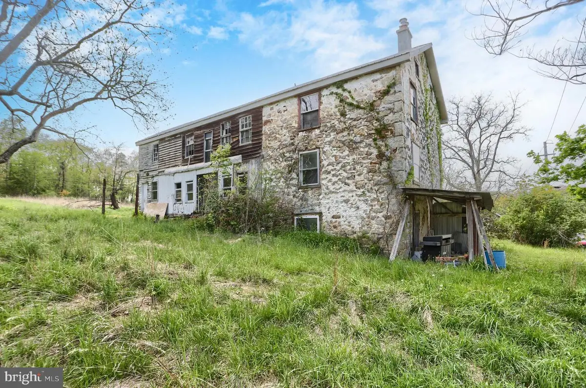 57 Metz Ln, New Bloomfield, PA 17068 - Image #1