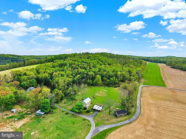 57 Metz Ln, NEW BLOOMFIELD, PA 17068