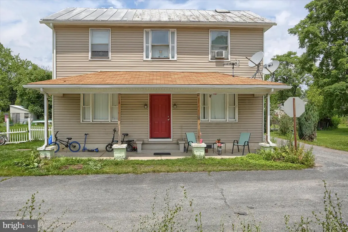 46 N Front St, Duncannon, PA 17020 - Image #1