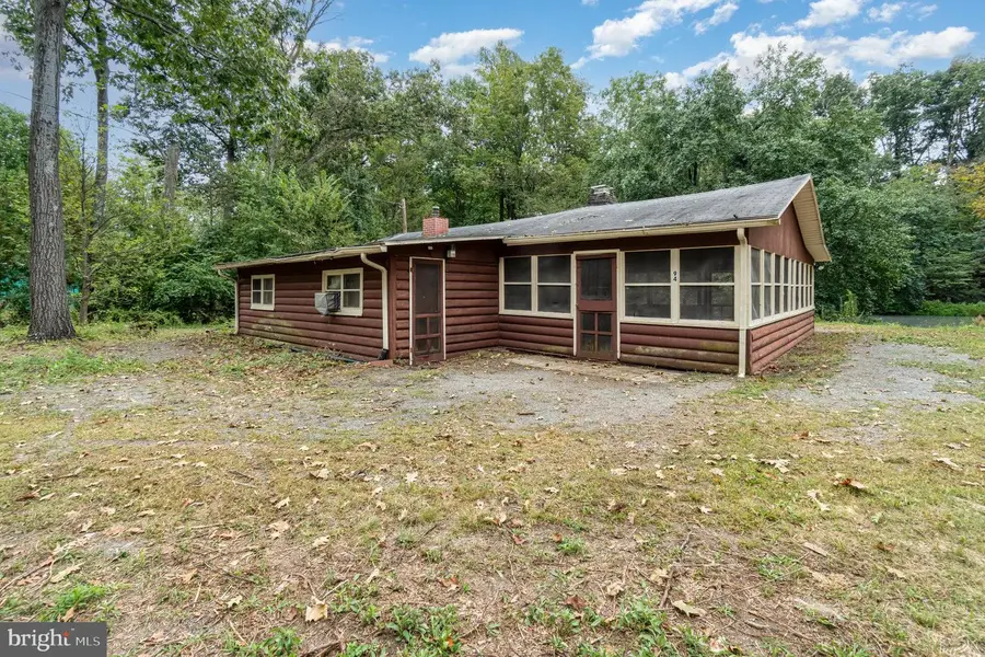 94 Meadow Brook Dr, Ickesburg, PA 17037 - Image #2