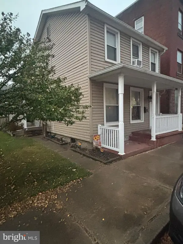 12 S 3rd St, NEWPORT, PA 17074