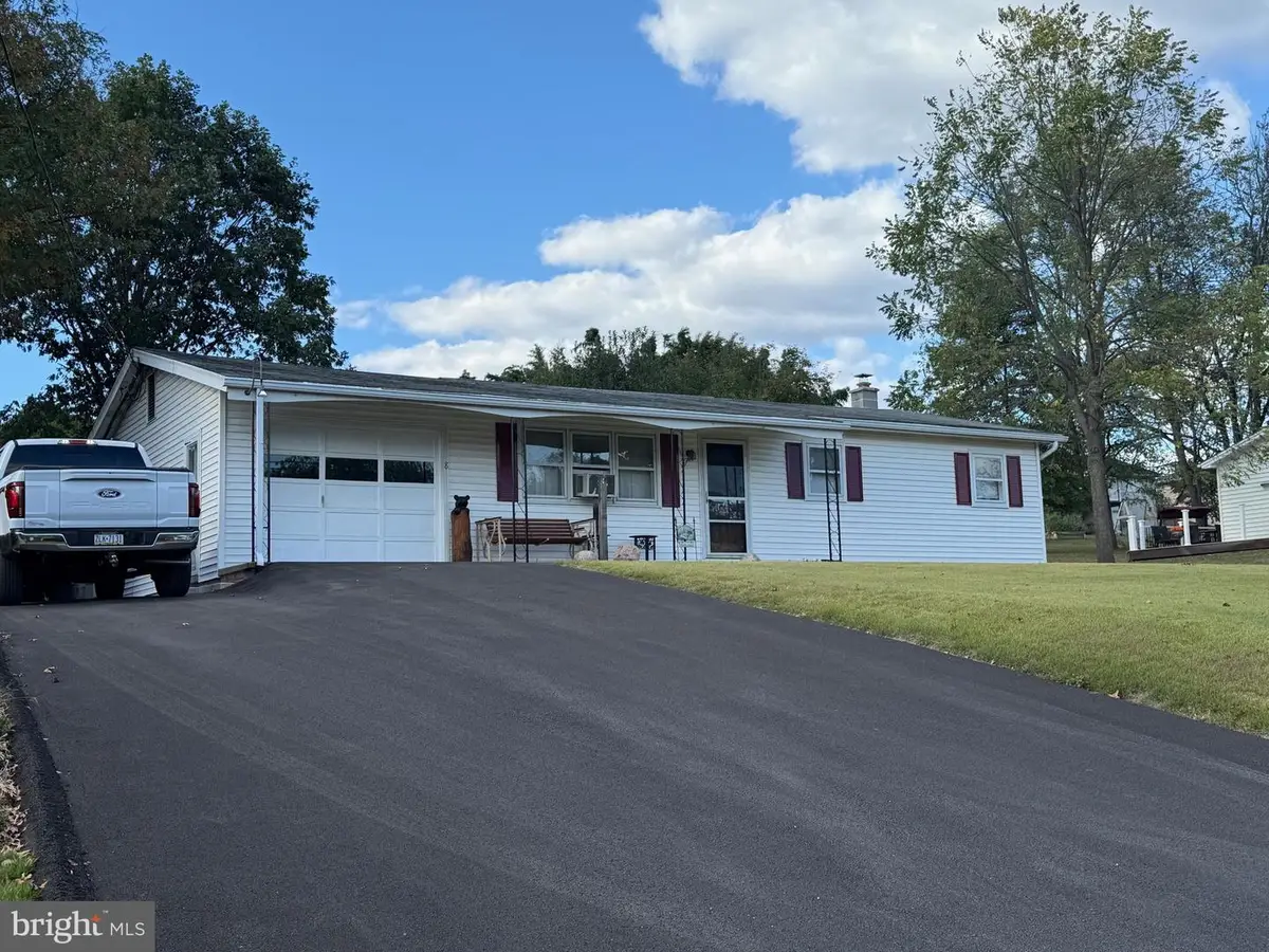 8 Princeton St, Duncannon, PA 17020 - Image #1