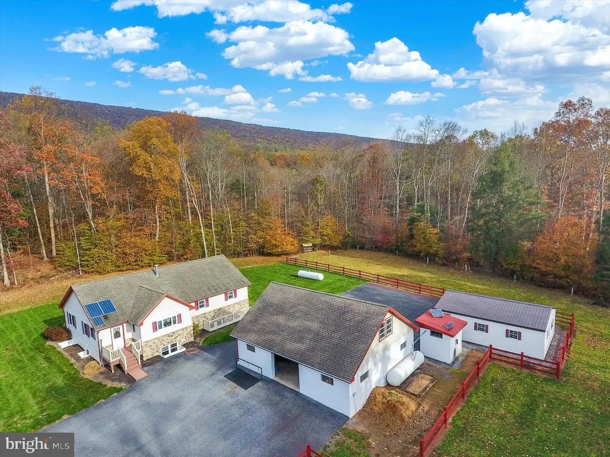 7504 Raccoon Valley Rd, Millerstown, PA 17062 - Image #1