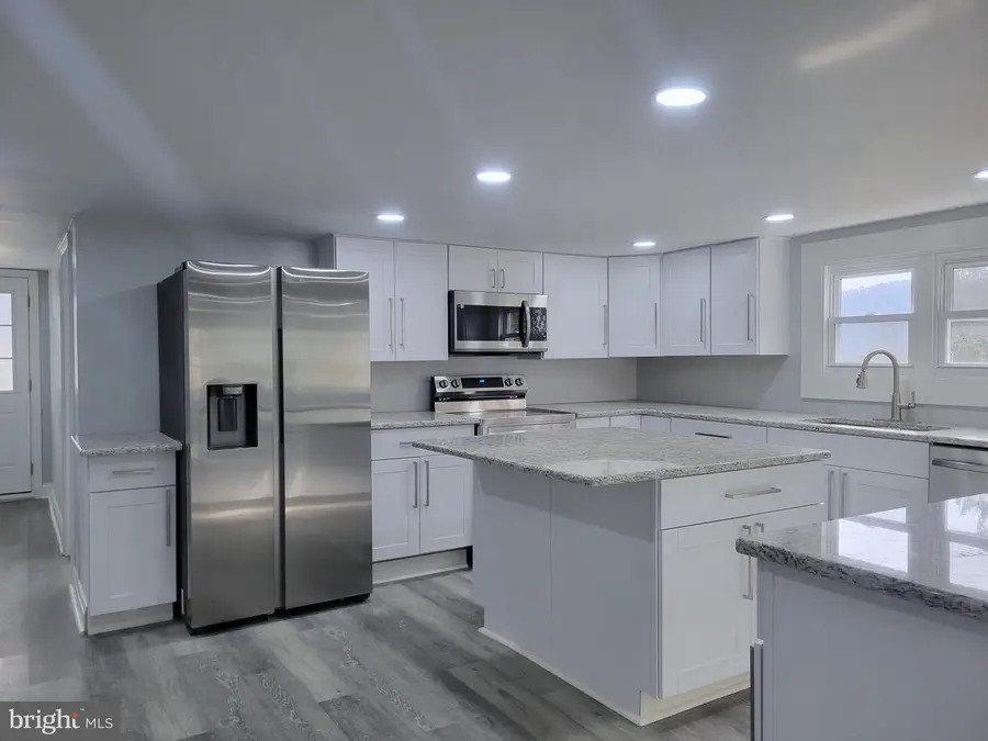 830 N. Lincoln St, Duncannon, PA 17020 - Image #2