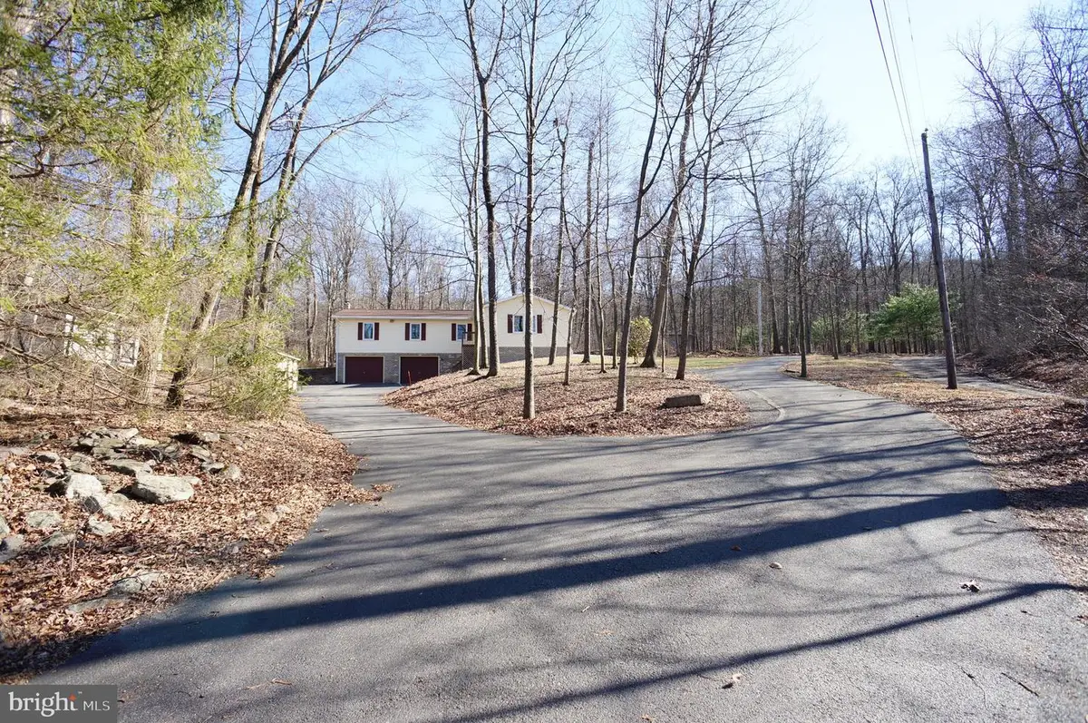 573 Polecat Rd, Landisburg, PA 17040 - #1