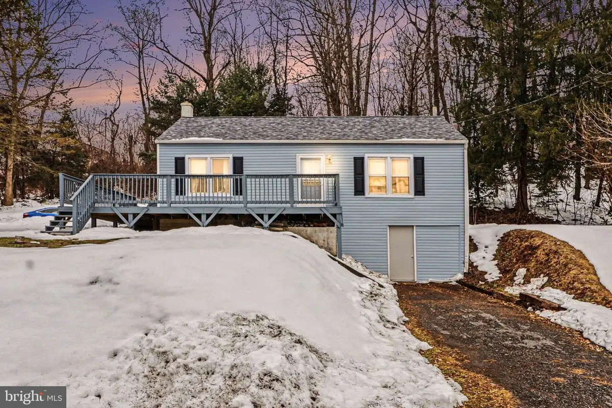 1750 Old Trail Rd, Liverpool, PA 17045 - #1