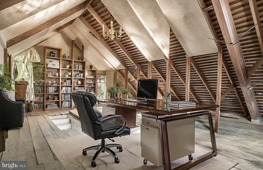 10390 Raccoon Valley Rd, Ickesburg, PA 17037 - #2