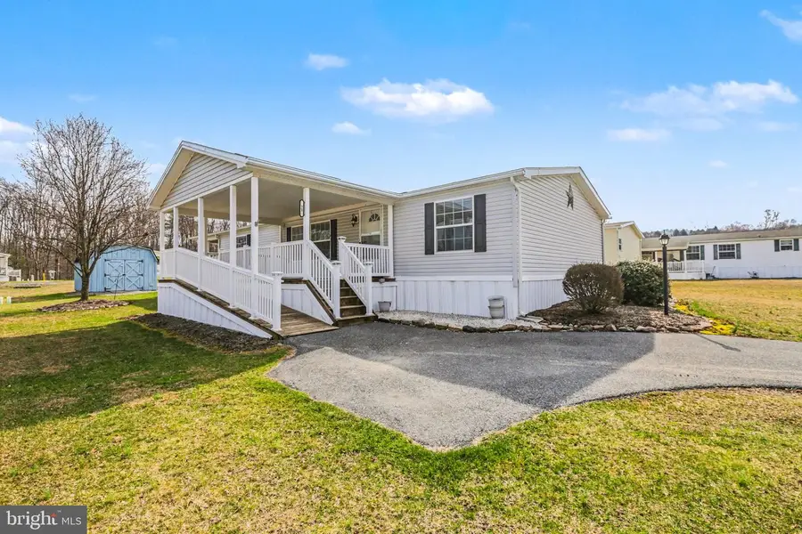 71 Meadowview Dr, New Bloomfield, PA 17068 - #2