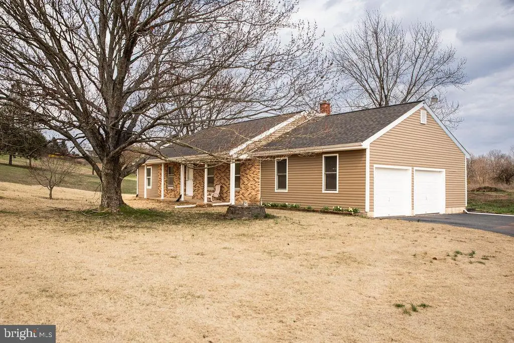 245 Windy Hill Rd, Shermans Dale, PA 17090 - #1