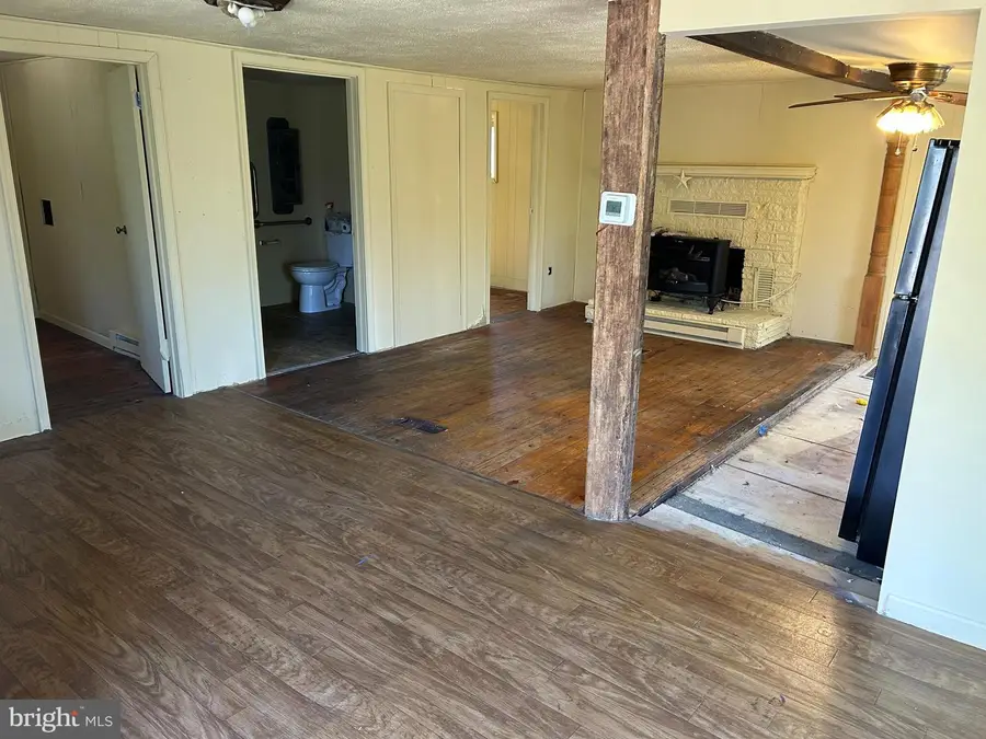 923 Dever Hollow Rd, Millerstown, PA 17062 - #3