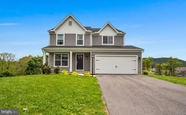 8 Weston Cir, DUNCANNON, PA 17020