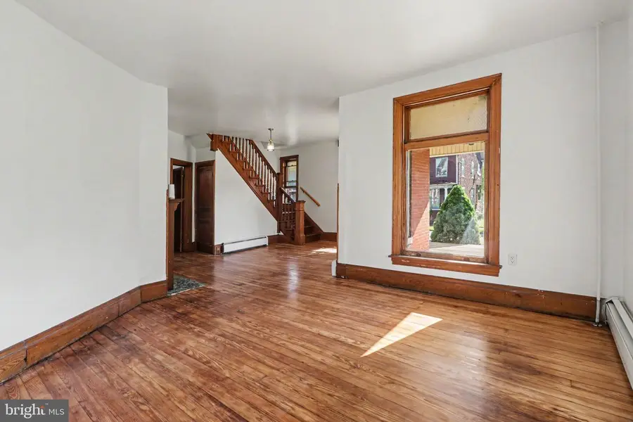 333 N 4th St, Newport, PA 17074 - #3