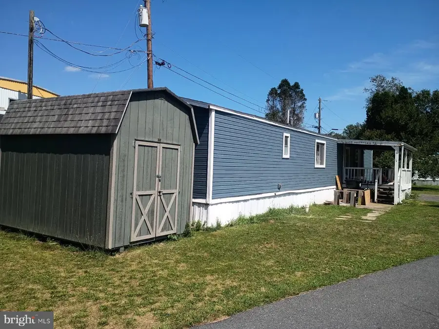 6 Alexander Ave, New Bloomfield, PA 17068 - #2