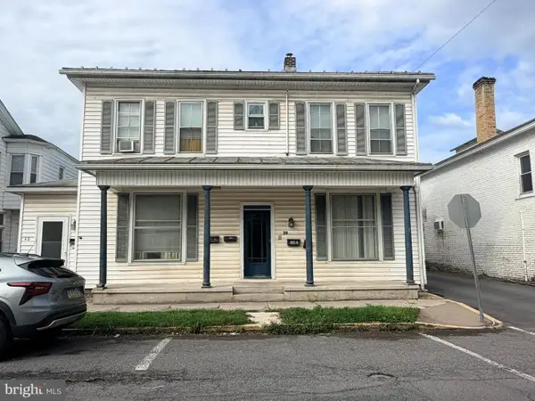 38 S 2nd St, NEWPORT, PA 17074