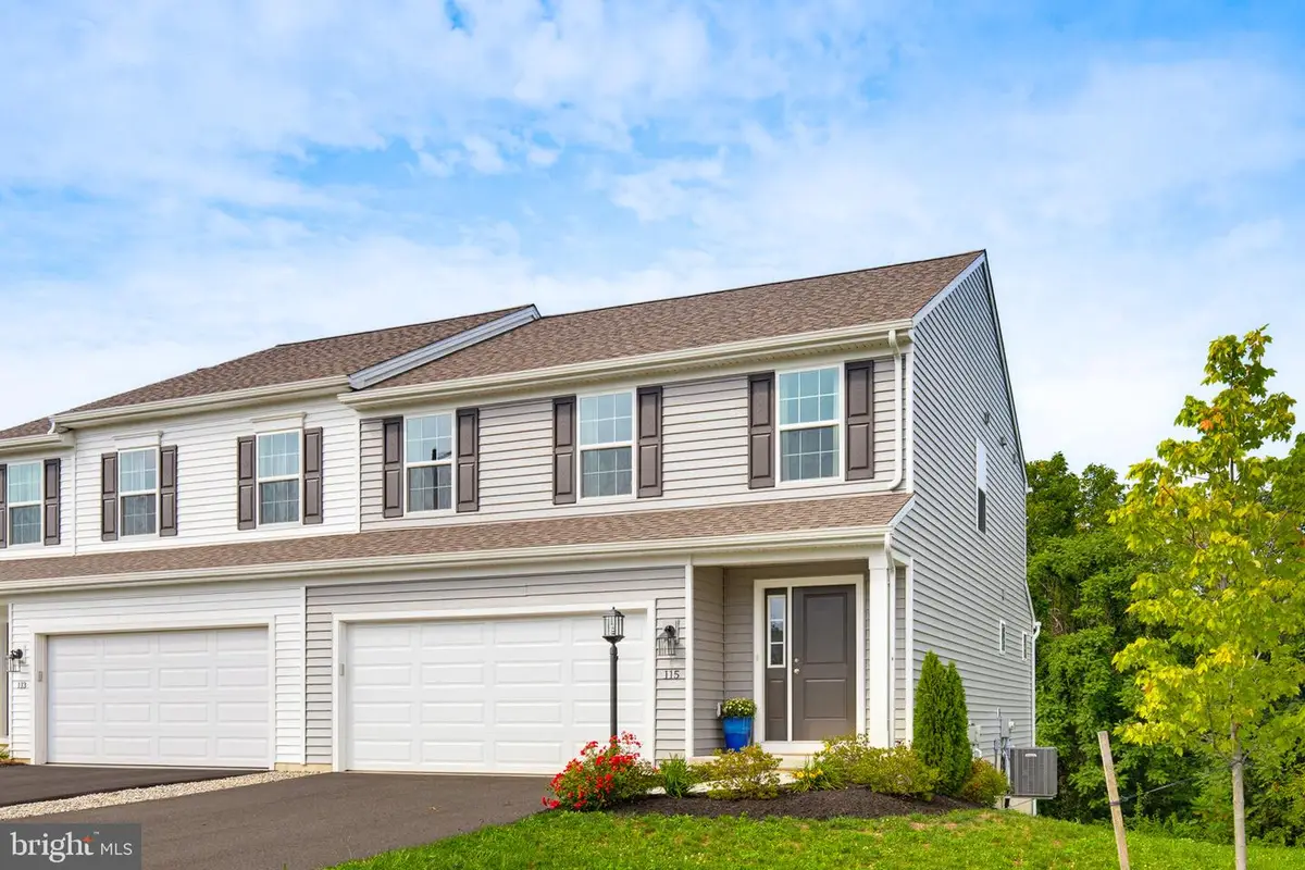 115 Easton Dr, Duncannon, PA 17020 - #1