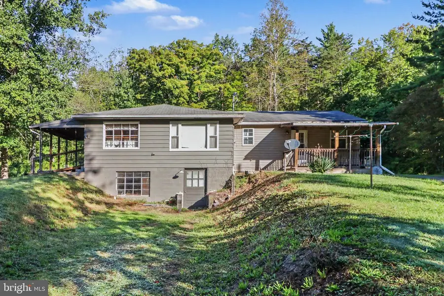 410 Buckwheat Valley Rd, Millerstown, PA 17062 - #2