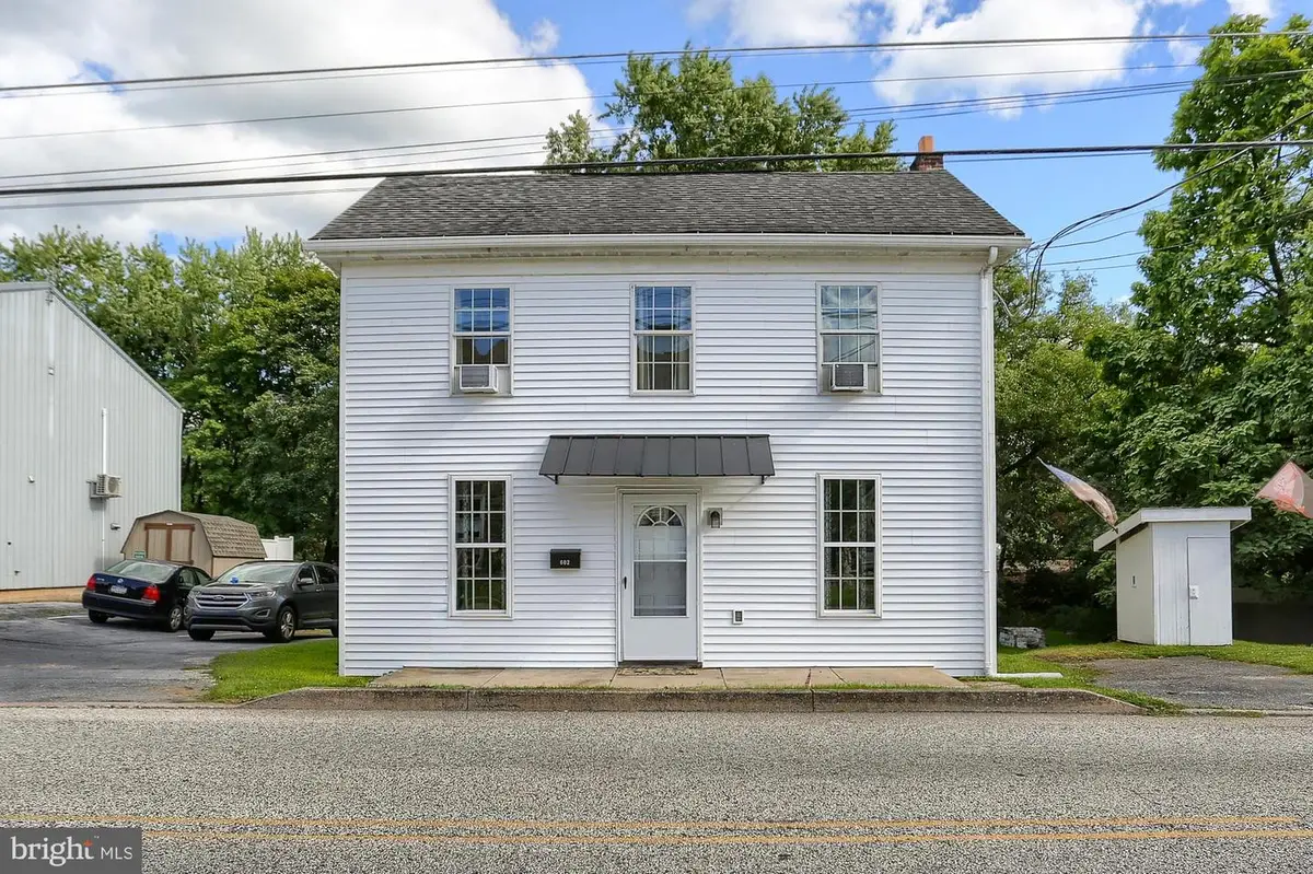 602 N Market St, Duncannon, PA 17020 - #1