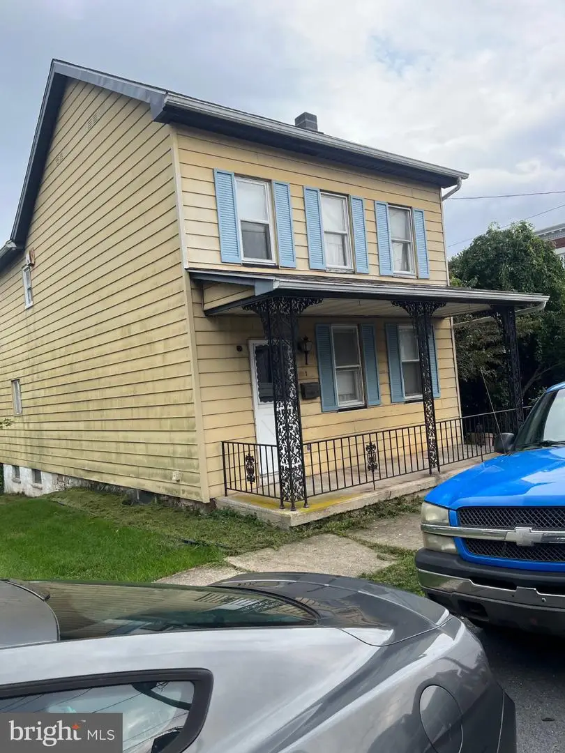 211 Maple Ave, Marysville, PA 17053 - #2