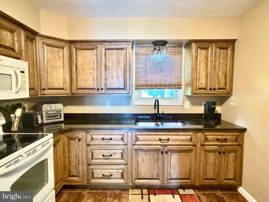 422 Susquehanna St, Marysville, PA 17053 - #3