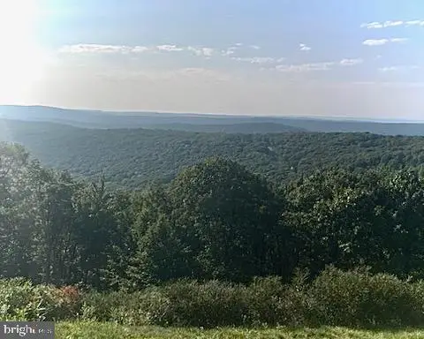 51 Mohican Ct, Hazleton, PA 18202 - Image #1