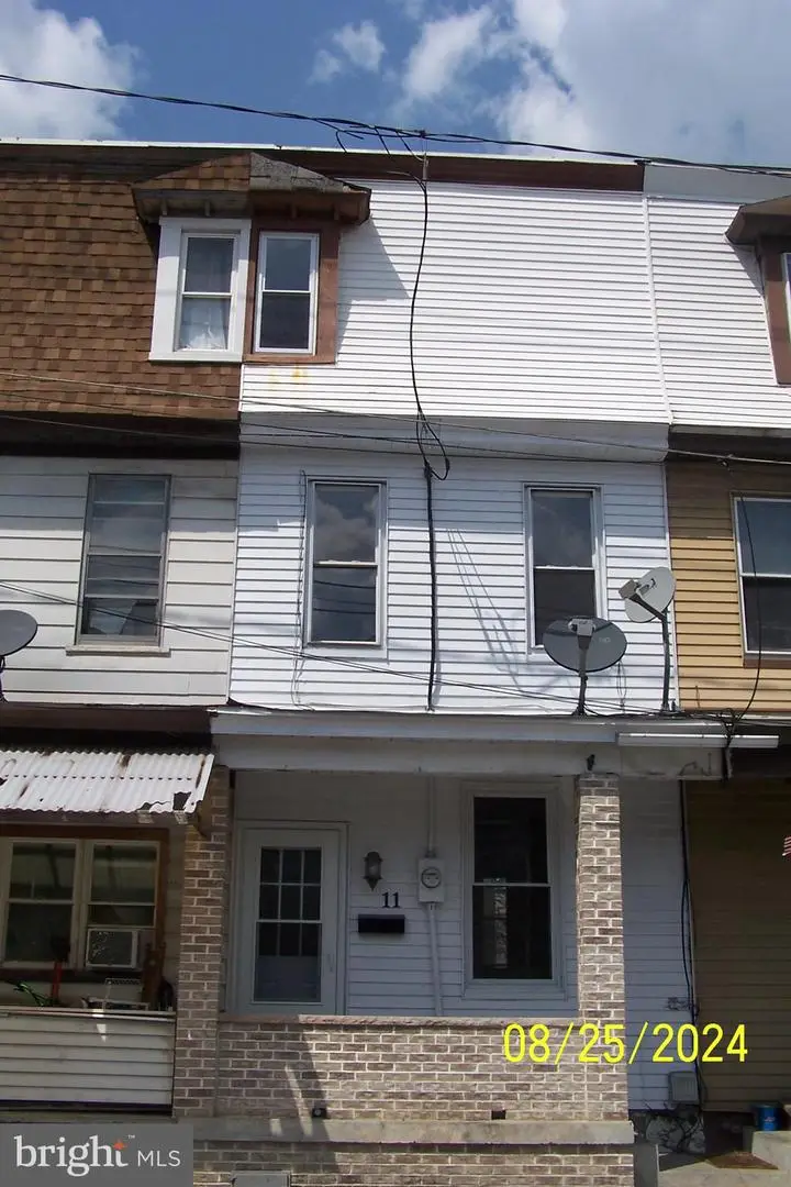 11 W Elm St, Tamaqua, PA 18252 - Image #2