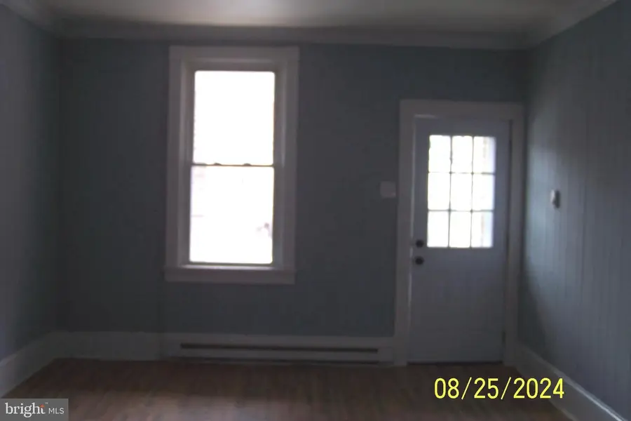 11 W Elm St, Tamaqua, PA 18252 - Image #3