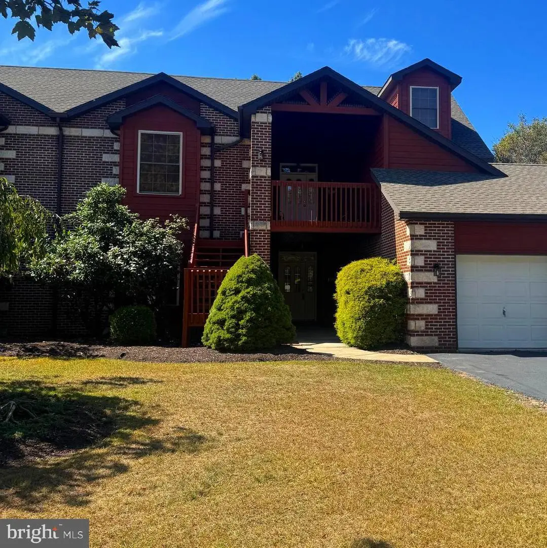 1303 Country Club Dr, Hazleton, PA 18202 - Image #1