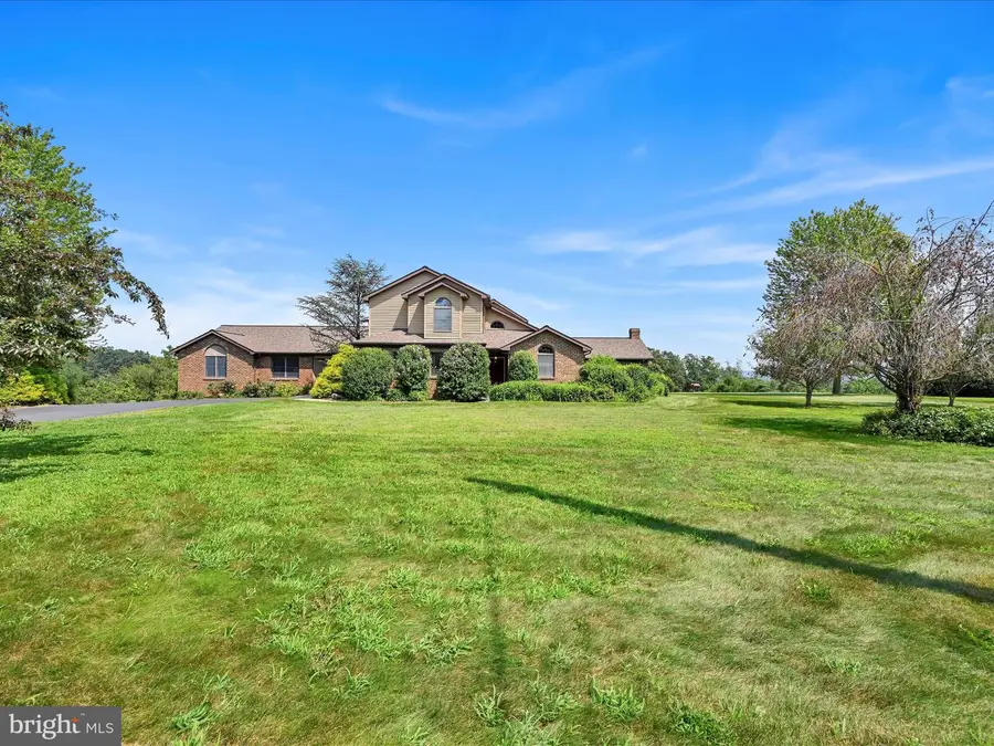 672 Schuylkill Mountain Road, Schuylkill Haven, PA 17972 - Image #2