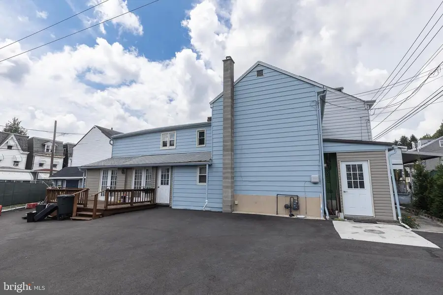 103 Market St, Port Carbon, PA 17965 - #2