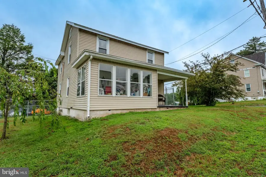 119 N Center St, Ringtown, PA 17967 - Image #2