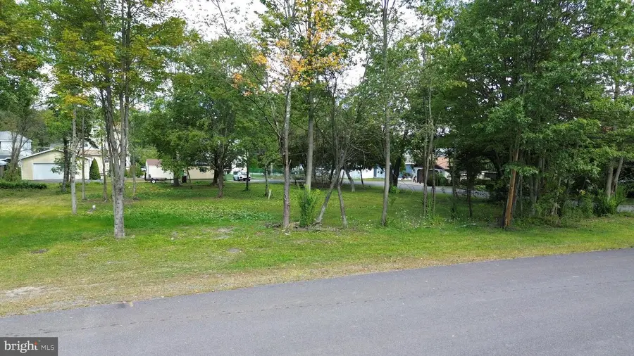 76 W Market St, Sheppton, PA 18248 - Image #2