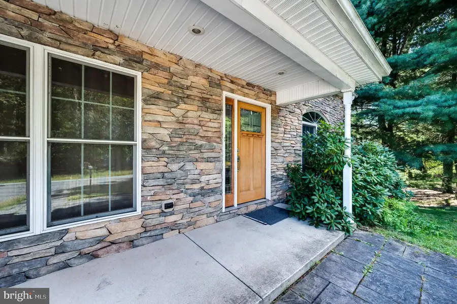 220 California Ave, Shenandoah, PA 17976 - Image #3