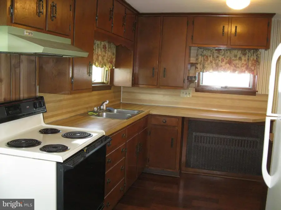 731 N Garfield Ave, Schuylkill Haven, PA 17972 - Image #3