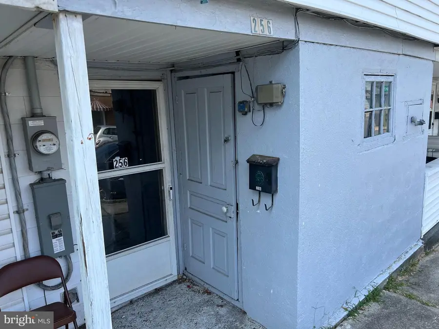 256 5th St, Coaldale, PA 18218 - Image #3