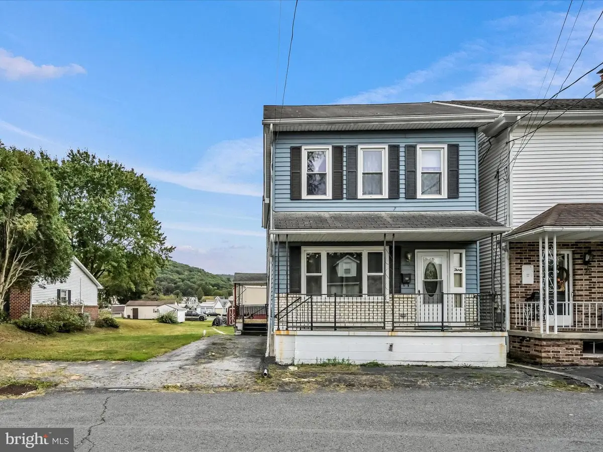 30 N North St, Tremont, PA 17981 - Image #1