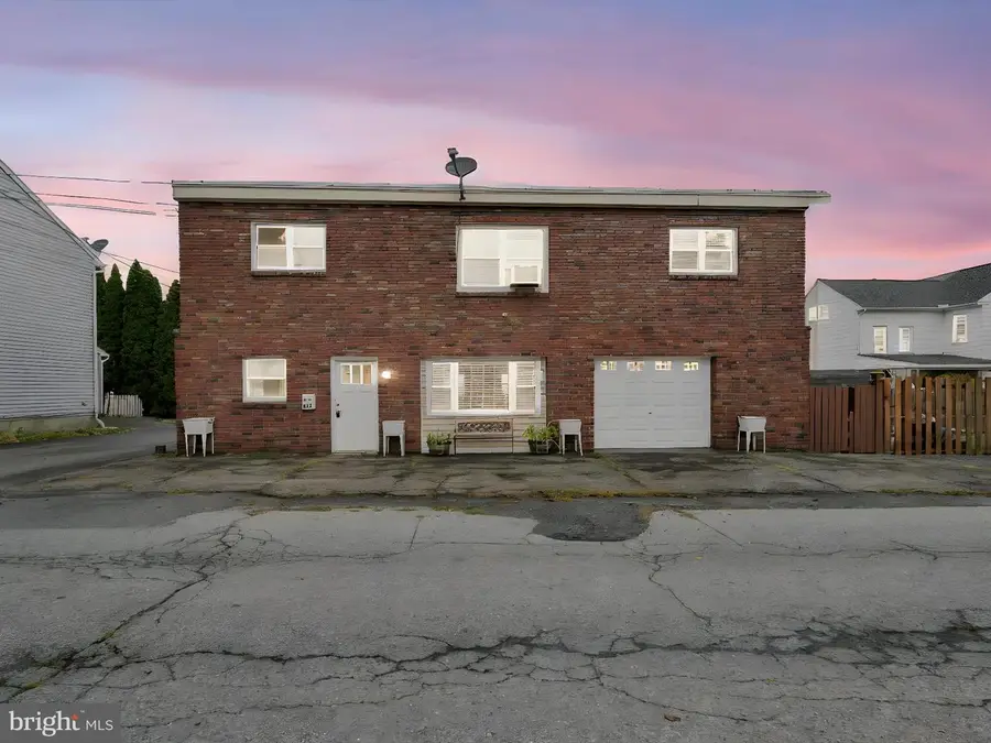 217 W Washington St, Frackville, PA 17931 - Image #2