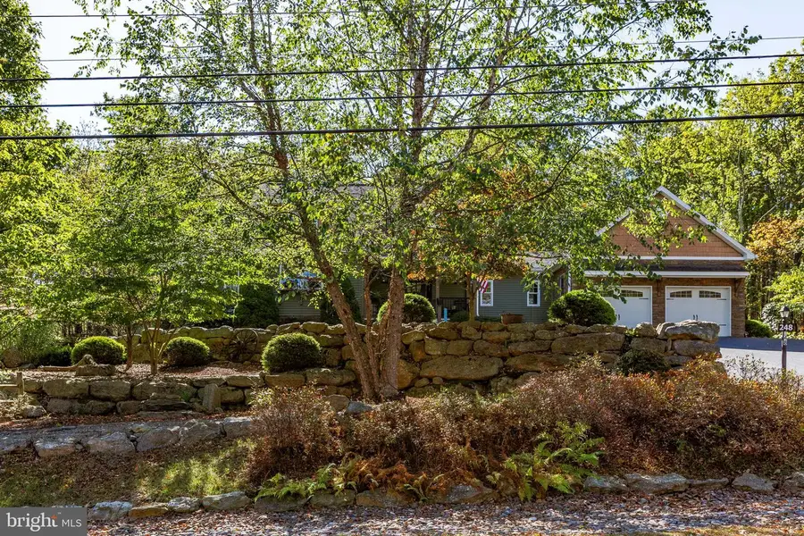 248 Country Club Dr, Hazleton, PA 18202 - Image #2