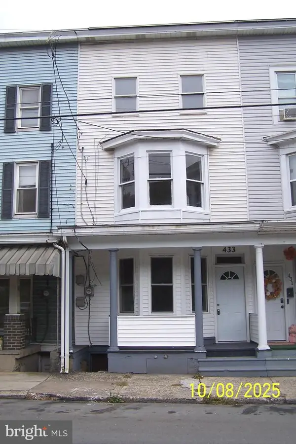 433 N Railroad St, TAMAQUA, PA 18252