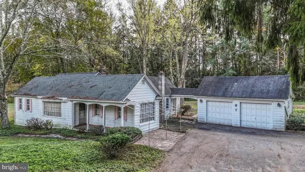 857 Barnesville Dr, BARNESVILLE, PA 18214