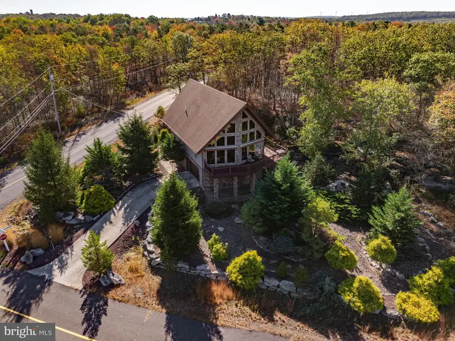 29 Blackhawk Blvd, Hazleton, PA 18202 - Image #3